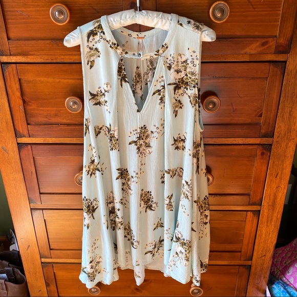 Free People Dresses & Skirts - Free People floral tunic dress
